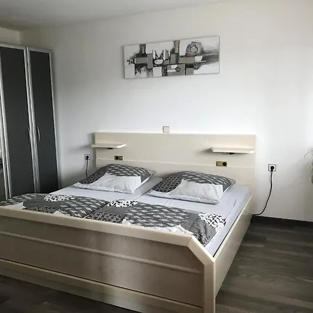 Nuedling Apartment